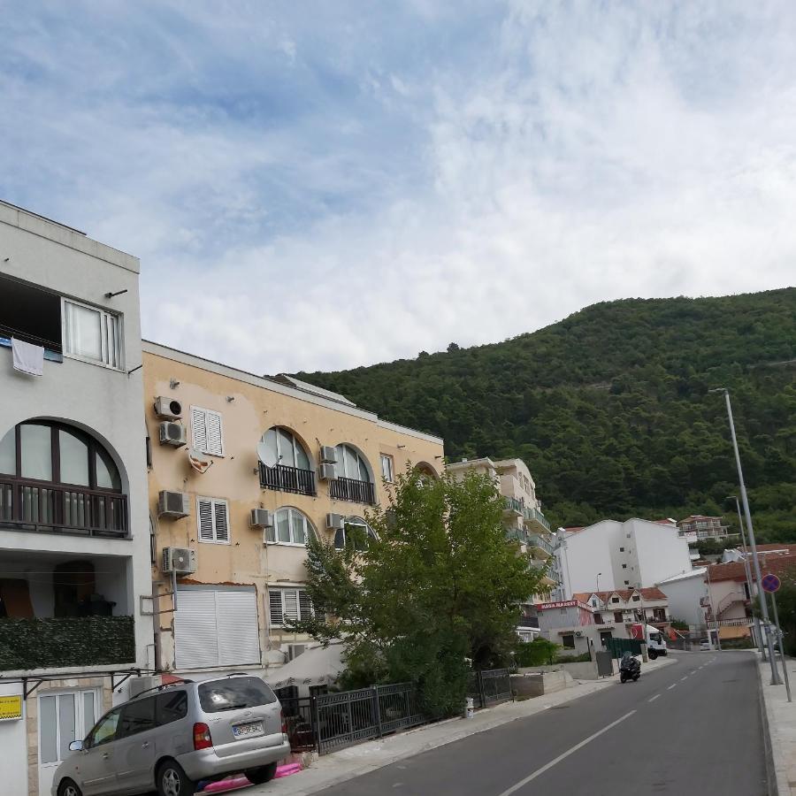 בודווה Suncani Apartman 1-Vila Amfora מראה חיצוני תמונה